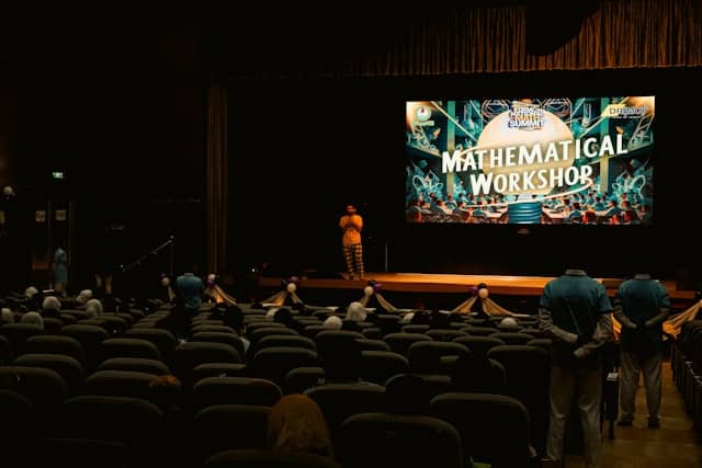 Engaging speech topics for students presenting confidently 